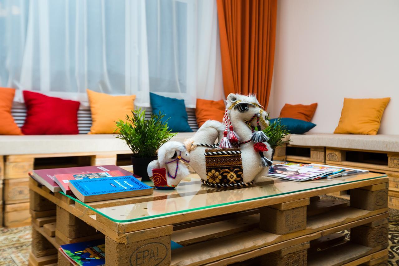 Interhouse Almaty Hostel Eksteriør bilde