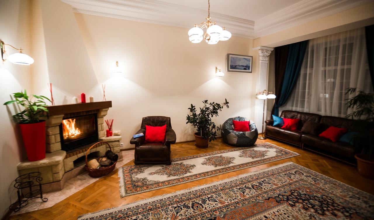 Interhouse Almaty Hostel Eksteriør bilde